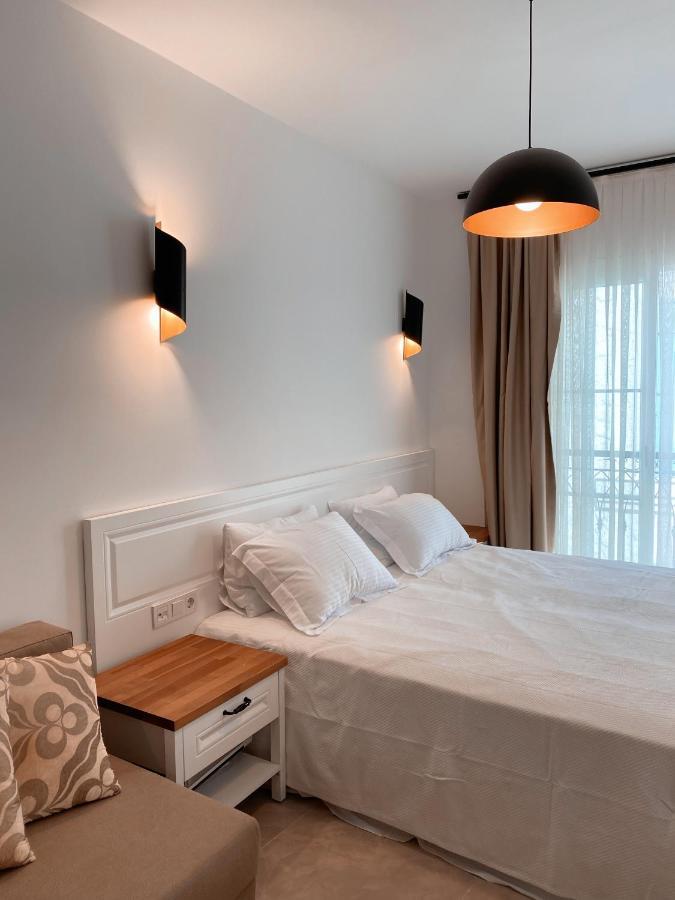 Amber Boutique Hotel Cesme Exterior photo